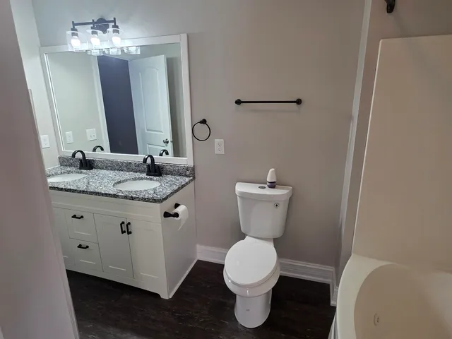 $2,000 | 234 West Kyra Lane, Cortland, IL 60112