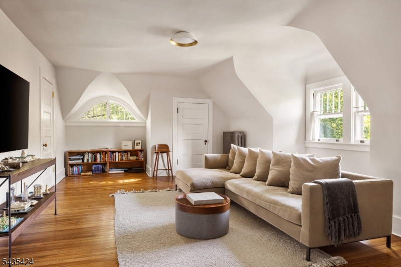 162 Union Street Montclair, NJ 07042 - Photo 33 of 49