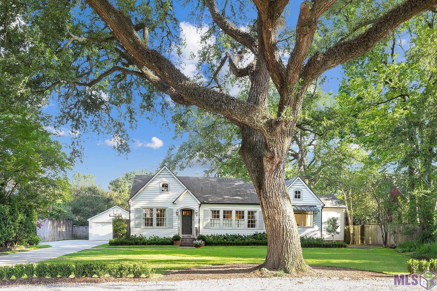 4246 Broussard Street Baton Rouge, LA 70808 - Photo 1 of 19 Gallery Image 1