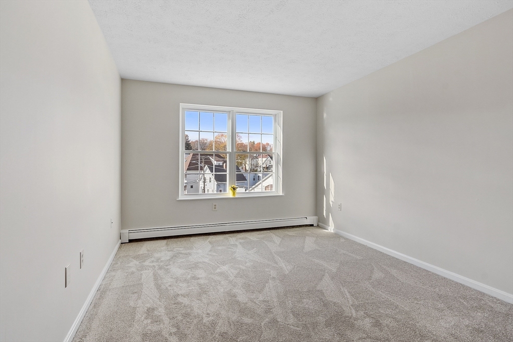 20 Knox Street, Unit 43 Lawrence, MA 01841 - Photo 21 of 30