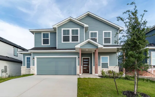 $432,816 | 117 Cougar Hl Drive, Jarrell, TX 76537