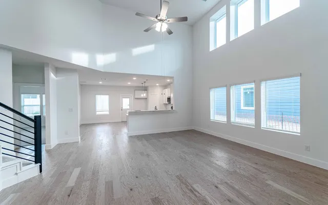 $432,816 | 117 Cougar Hl Drive, Jarrell, TX 76537