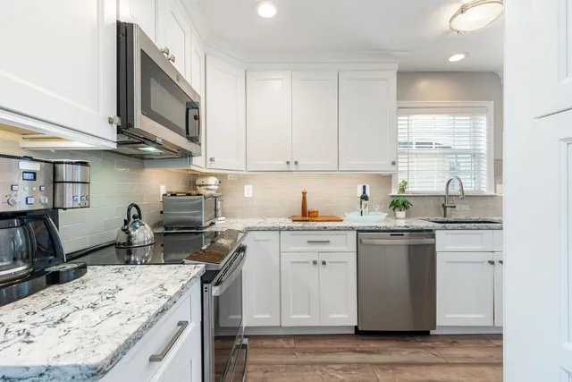 $2,499,777 | 225 110th Street, Stone Harbor, NJ 08247