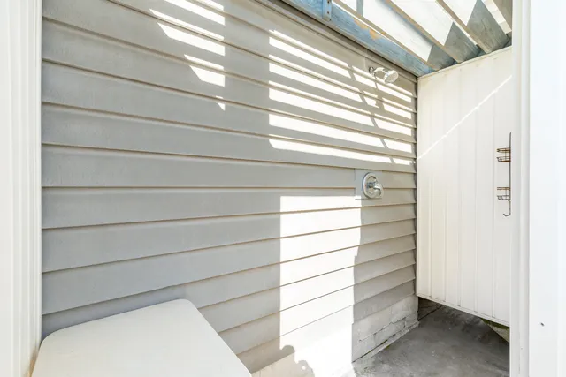 $2,499,777 | 225 110th Street, Stone Harbor, NJ 08247