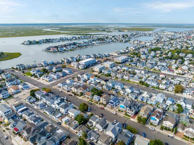 $2,499,777 | 225 110th Street, Stone Harbor, NJ 08247
