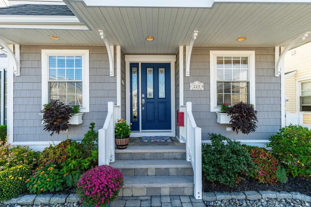 $2,499,777 | 225 110th Street, Stone Harbor, NJ 08247