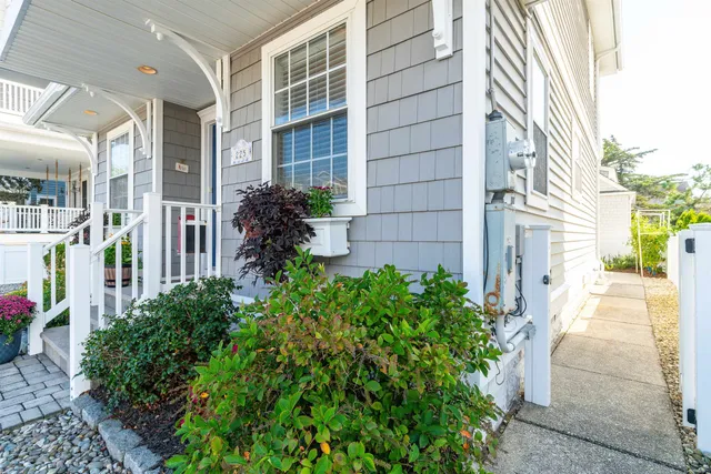 $2,499,777 | 225 110th Street, Stone Harbor, NJ 08247