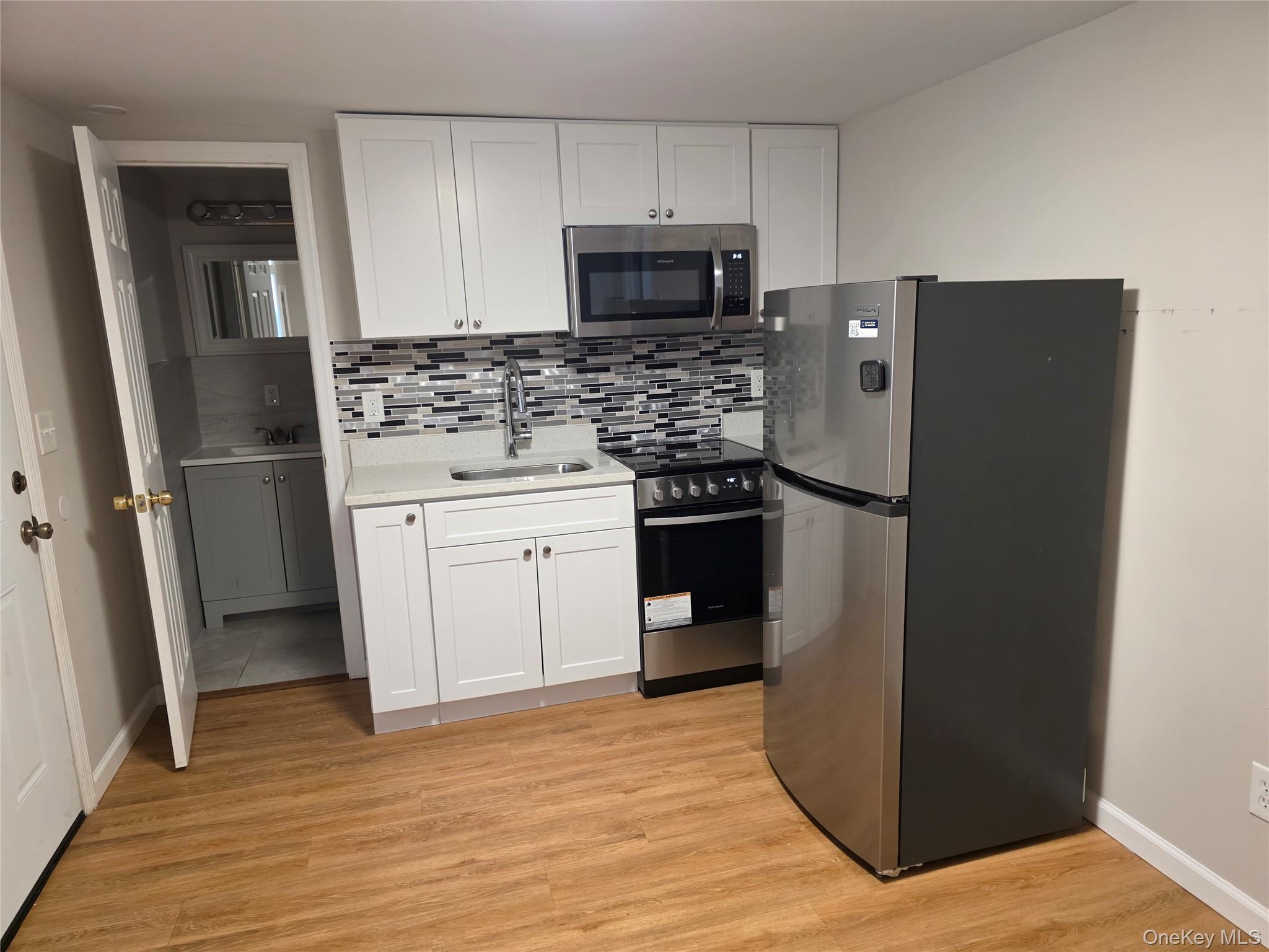 41 Gibbs Road Central Islip, NY 11722 - Photo 1 of 4