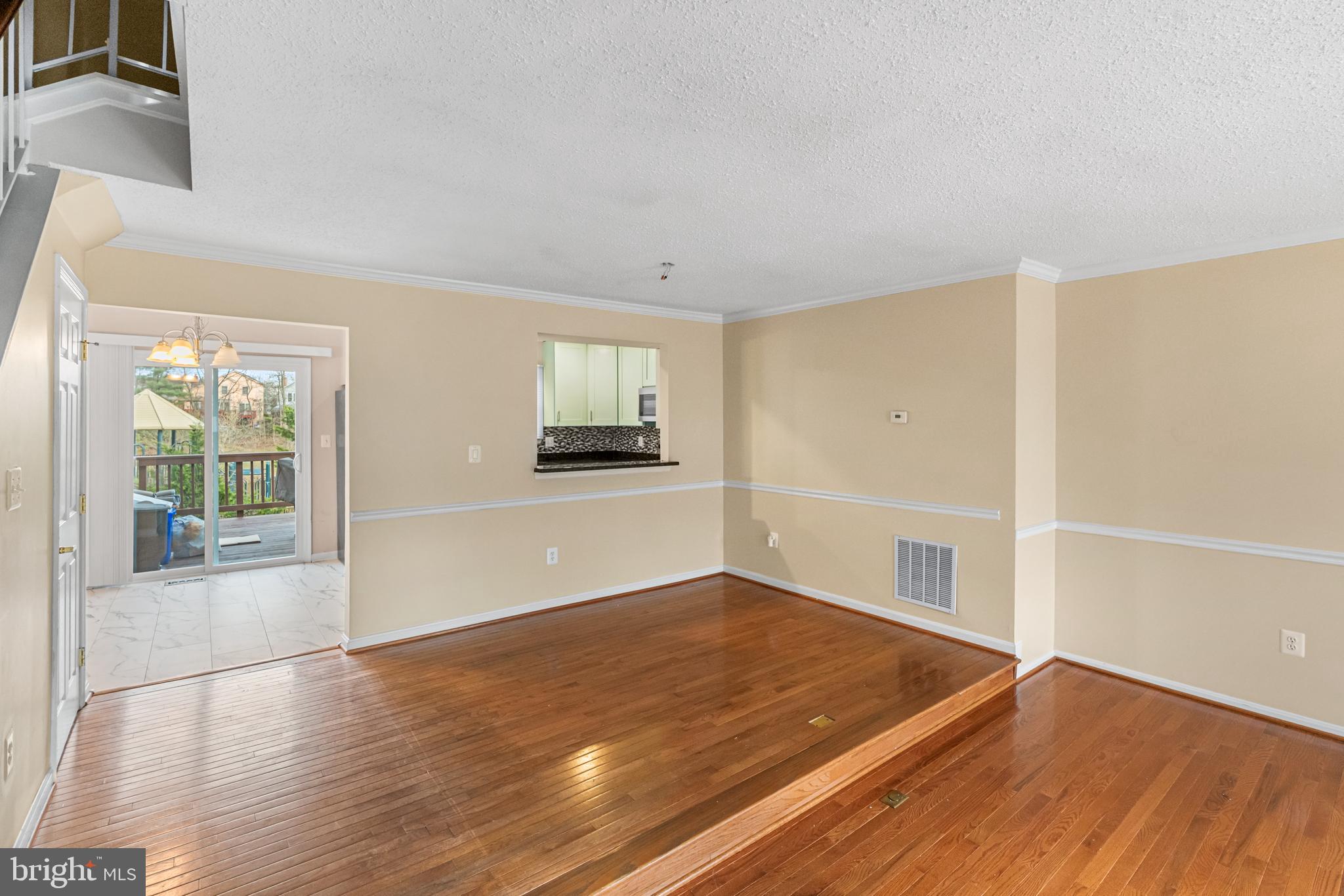 14804 McKnew Road Burtonsville, MD 20866 - Photo 4 of 23