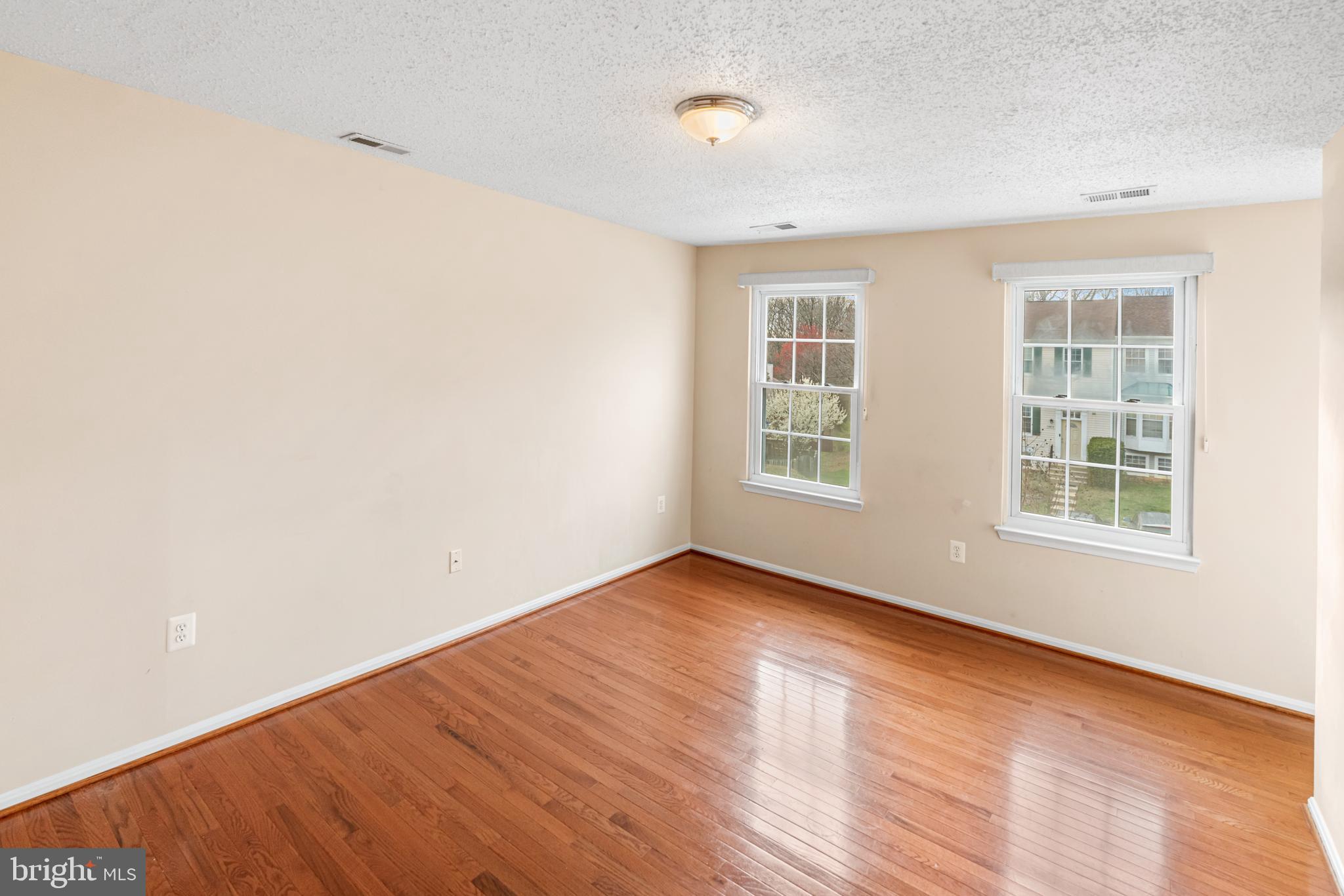 14804 McKnew Road Burtonsville, MD 20866 - Photo 5 of 23