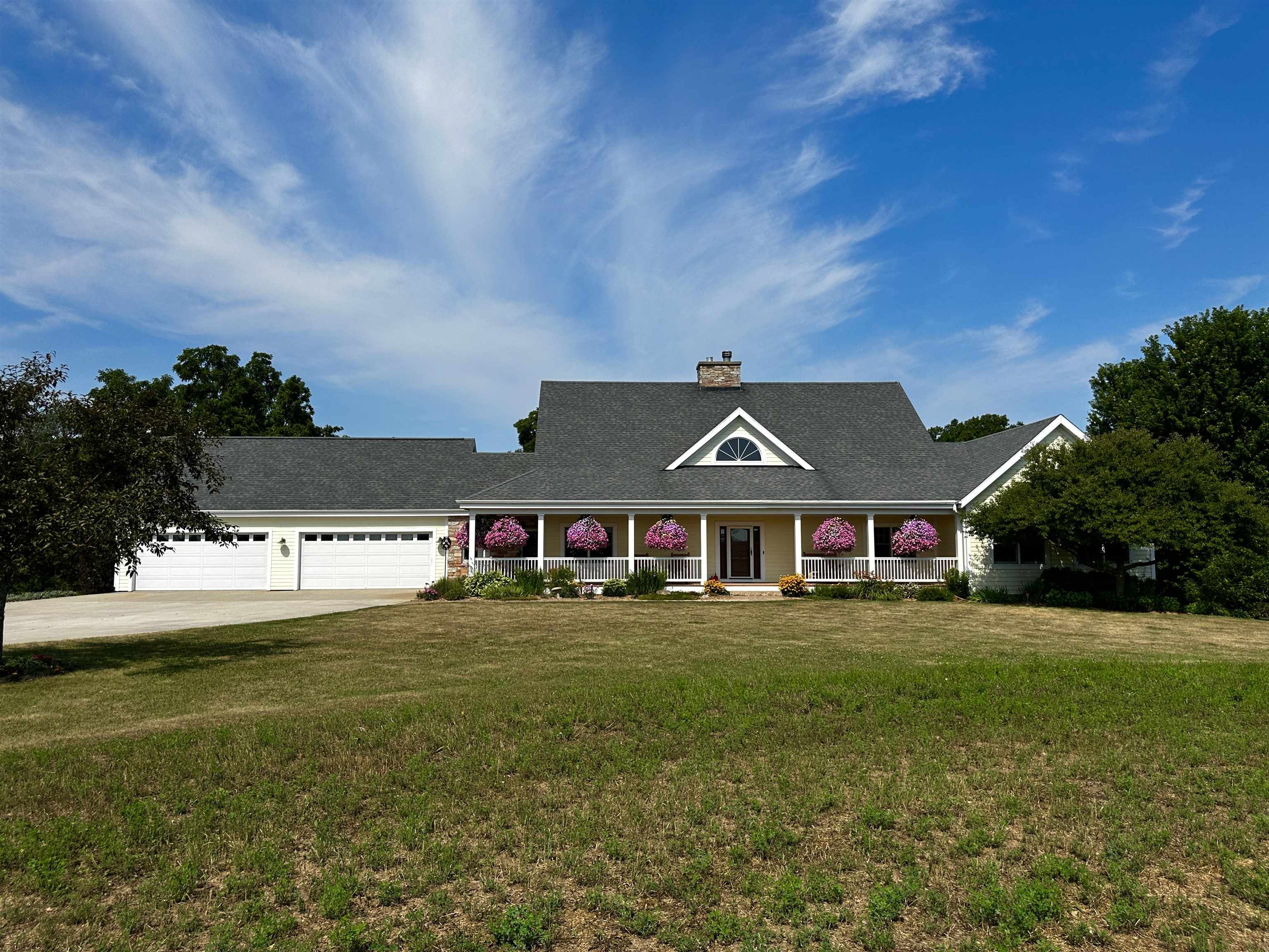 N11565 Lakeland Road Waupun, WI 53963 - Photo 10 of 90 Gallery Image 10