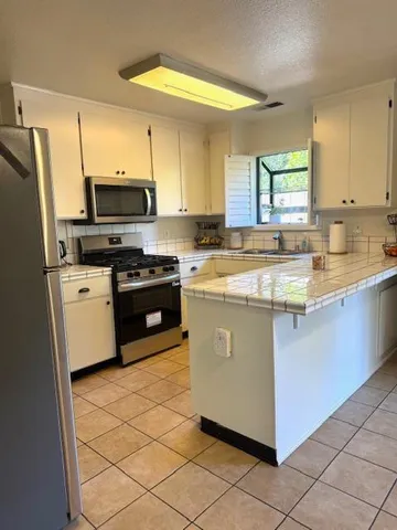 $430,000 | 1032 Souza Street, Turlock, CA 95380