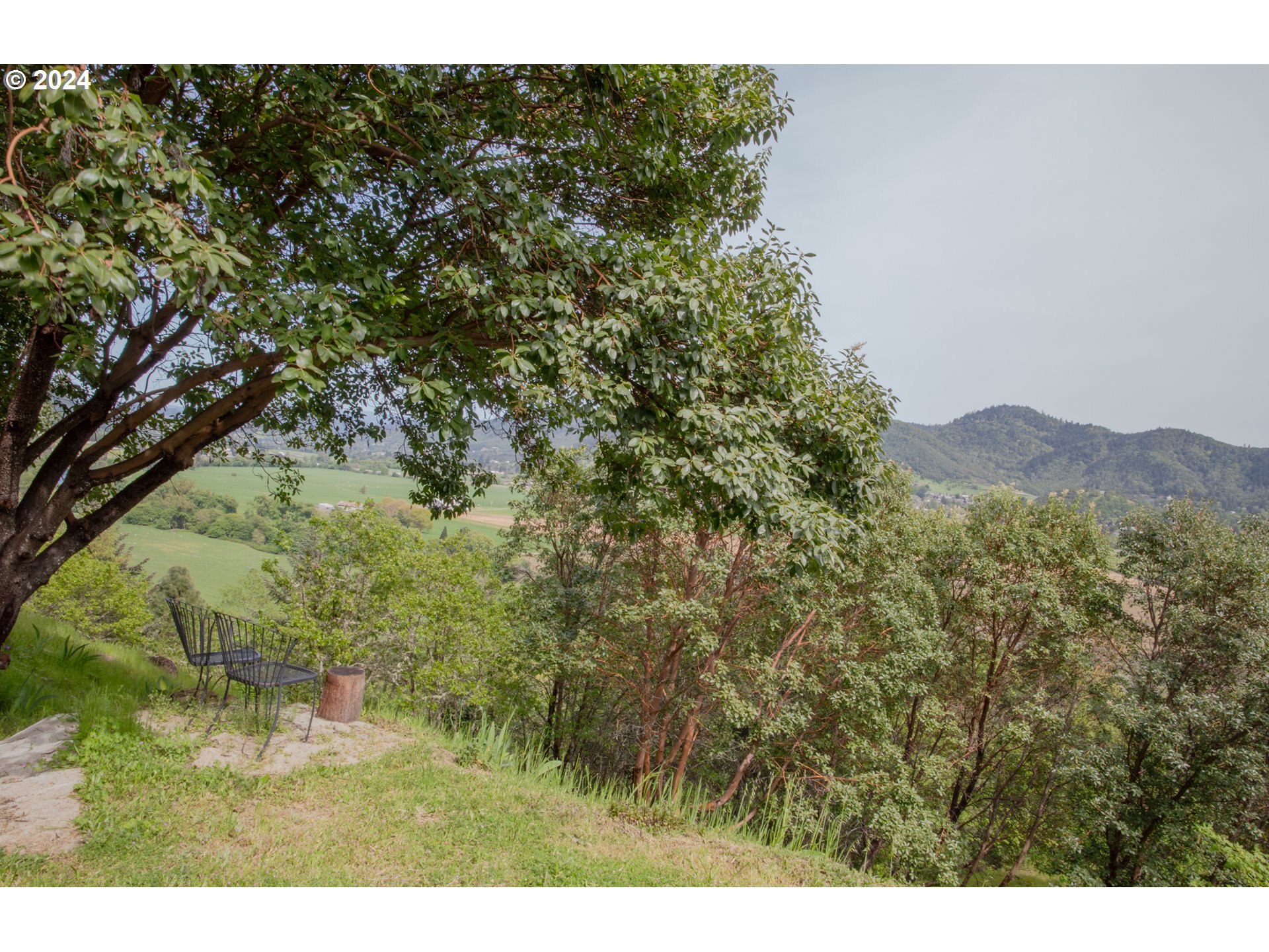 3177 Weaver Road Myrtle Creek, OR 97457 - Photo 15 of 38 Gallery Image 15