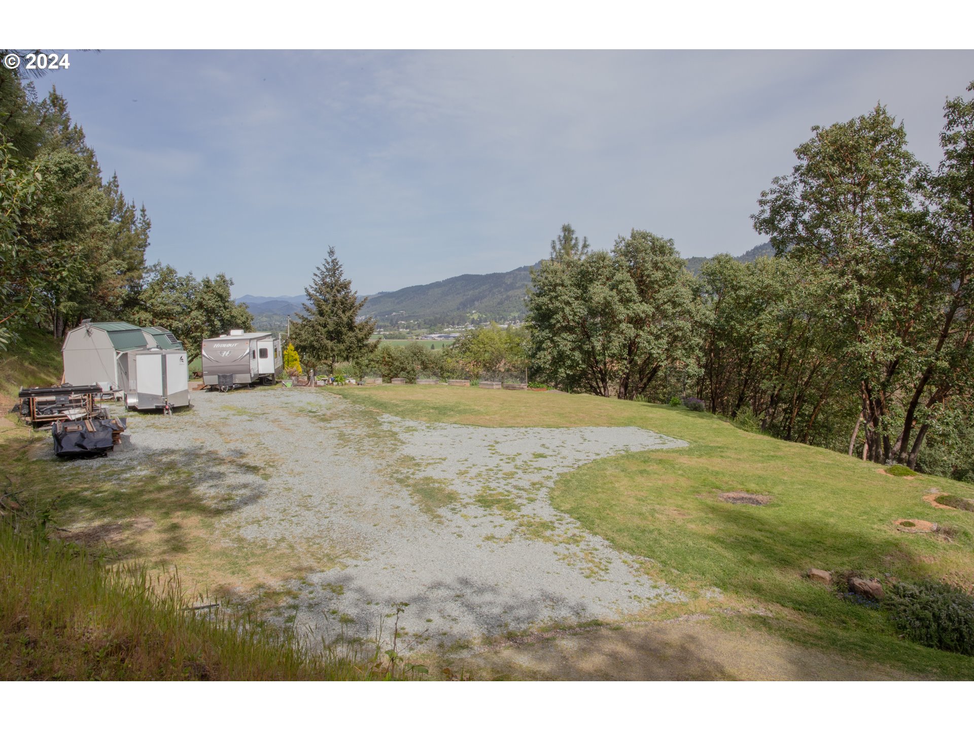 3177 Weaver Road Myrtle Creek, OR 97457 - Photo 2 of 38 Gallery Image 2