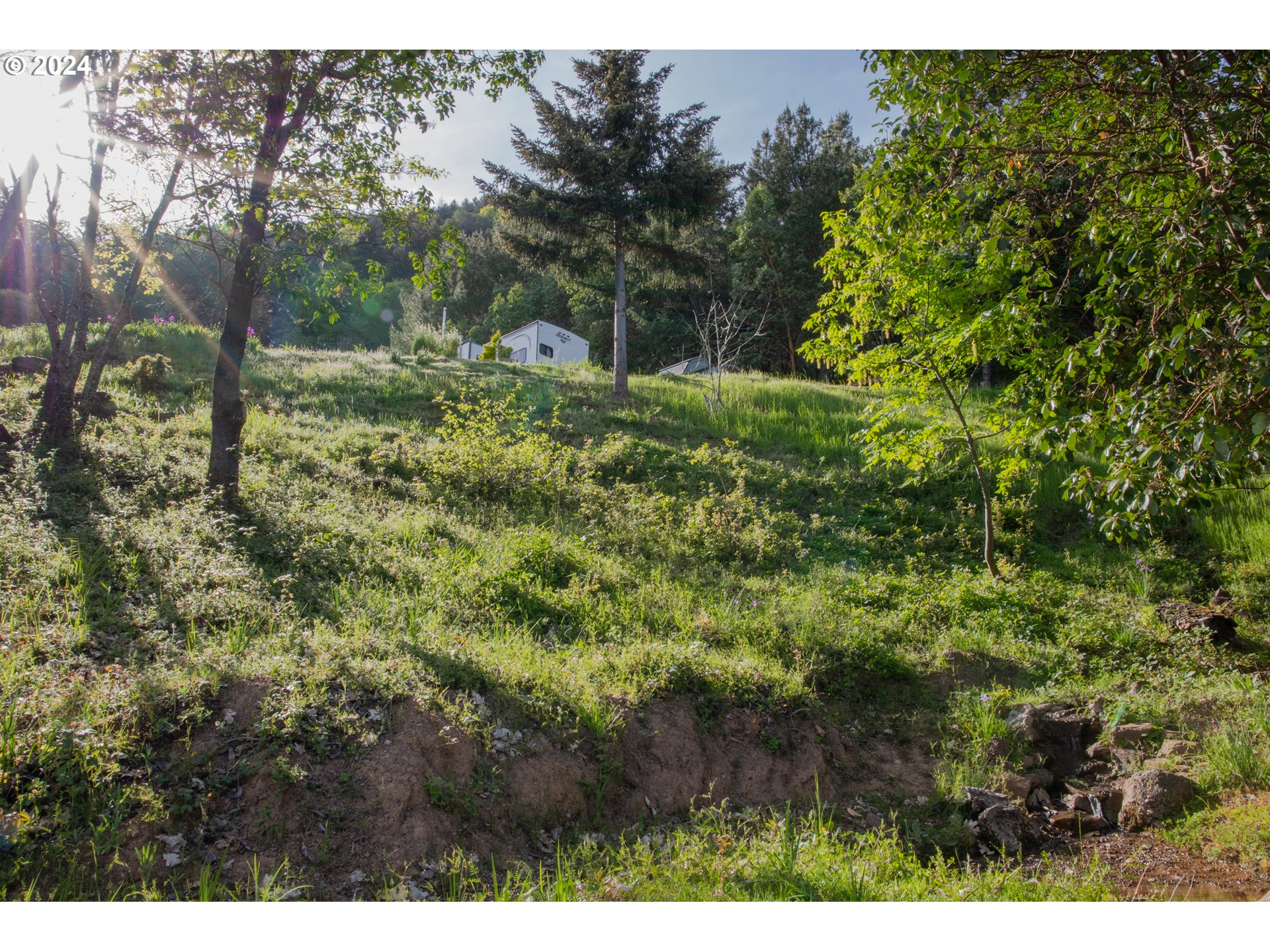 3177 Weaver Road Myrtle Creek, OR 97457 - Photo 31 of 38 Gallery Image 31
