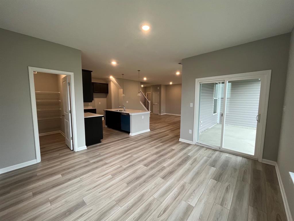 9806 Olympic Boulevard Pendleton, IN 46064 - Photo 5 of 8