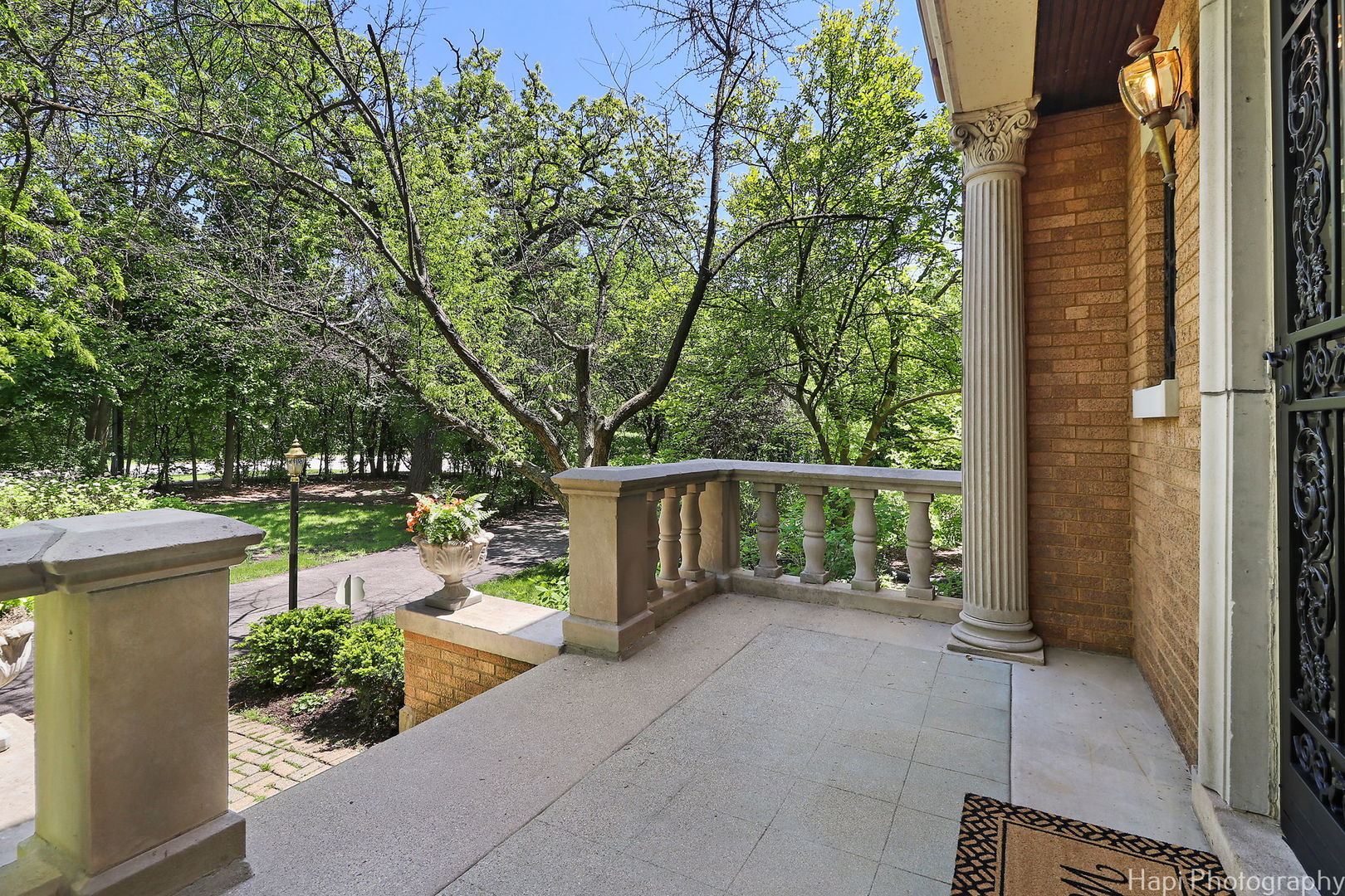 1403 Glenview Road Glenview, IL 60025 - Photo 3 of 62 a view of a chair and tables in the balcony