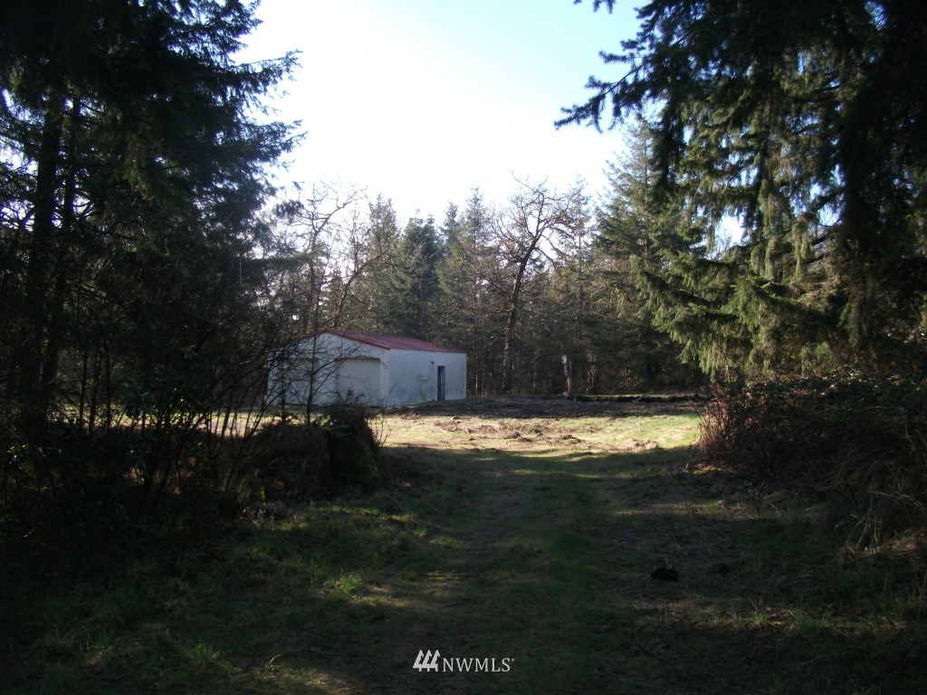 12425 170th Avenue Southwest Rochester, WA 98579 - Photo 3 of 6