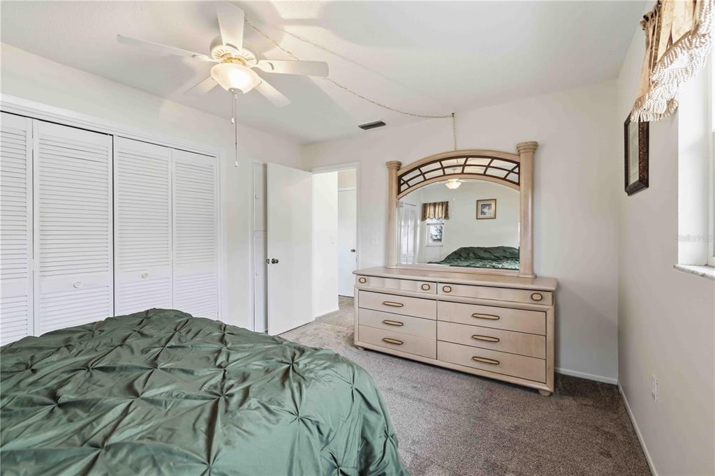4001 Chinaberry Road Bradenton, FL 34208 - Photo 37 of 60