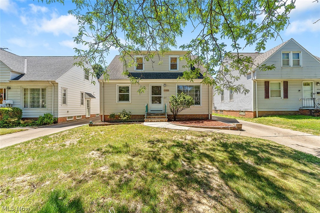 13402 Rockside Road Garfield Heights, OH 44125 - Photo 2 of 29