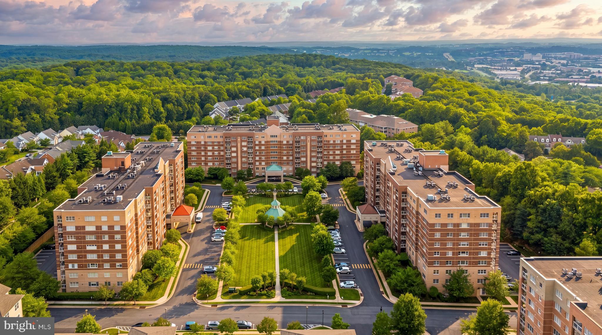12240 Roundwood Road, Unit 509 Lutherville-Timonium, MD 21093 - Photo 2 of 39
