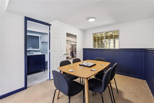 $565,000 | 10405 Meadow Crest Lane, Alpharetta, GA 30022