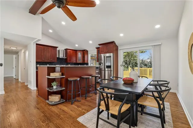 $565,000 | 10405 Meadow Crest Lane, Alpharetta, GA 30022