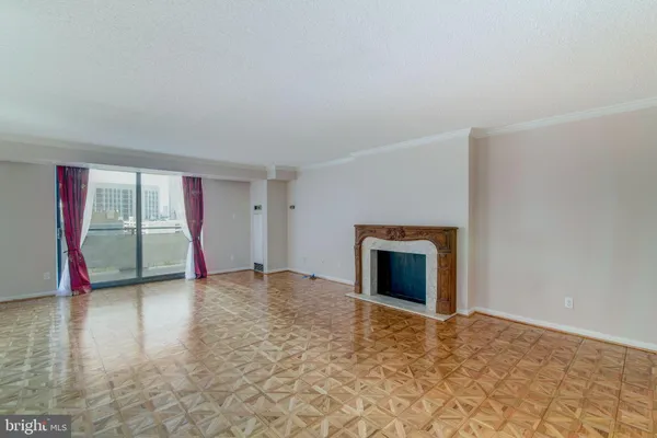 $3,200 | 1800 Old Meadow Road, Unit 1510, McLean, VA 22102