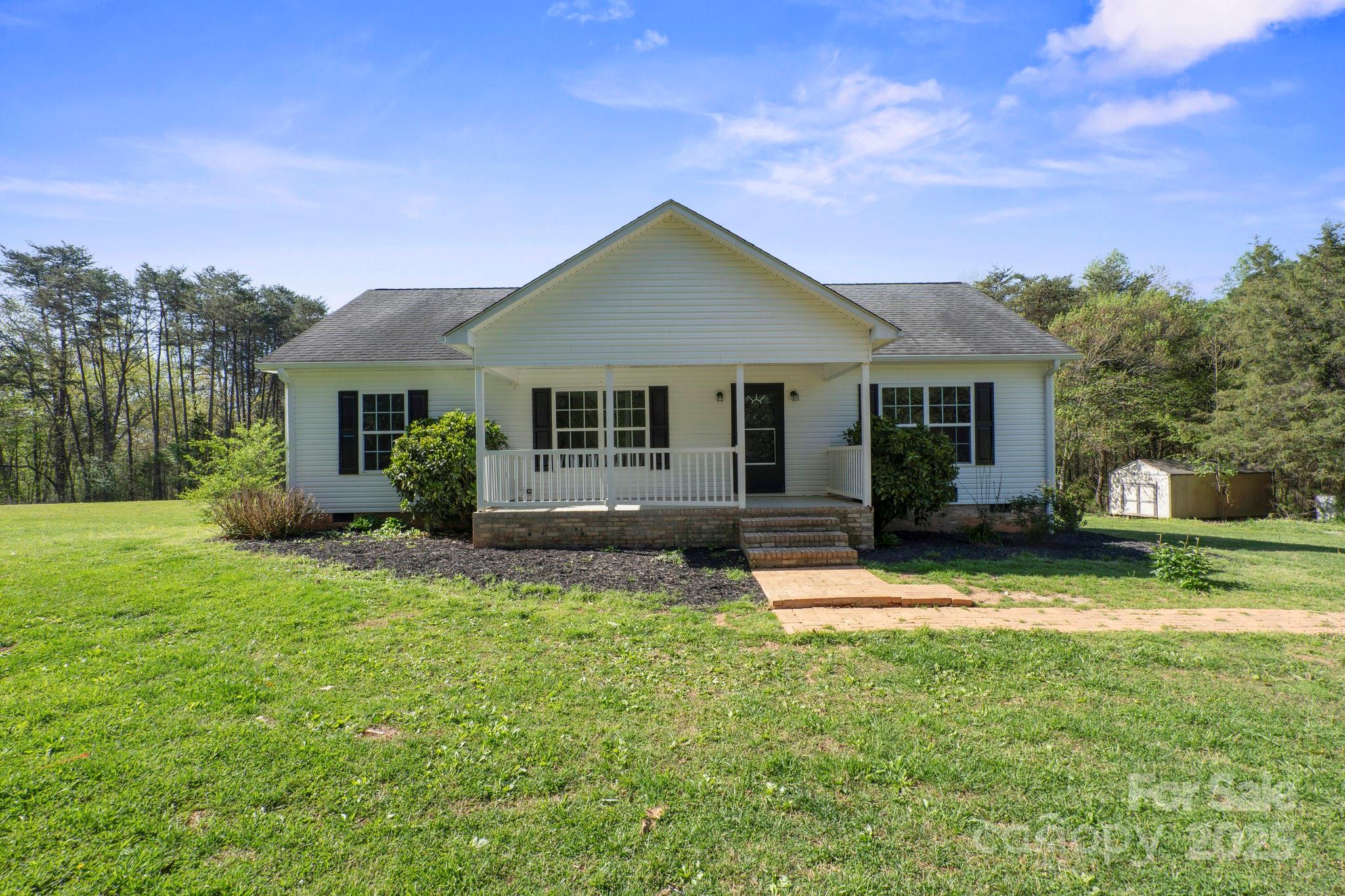 1600 Carson Road Pilot Mountain, NC 27041 - Photo 1 of 36 Gallery Image 1