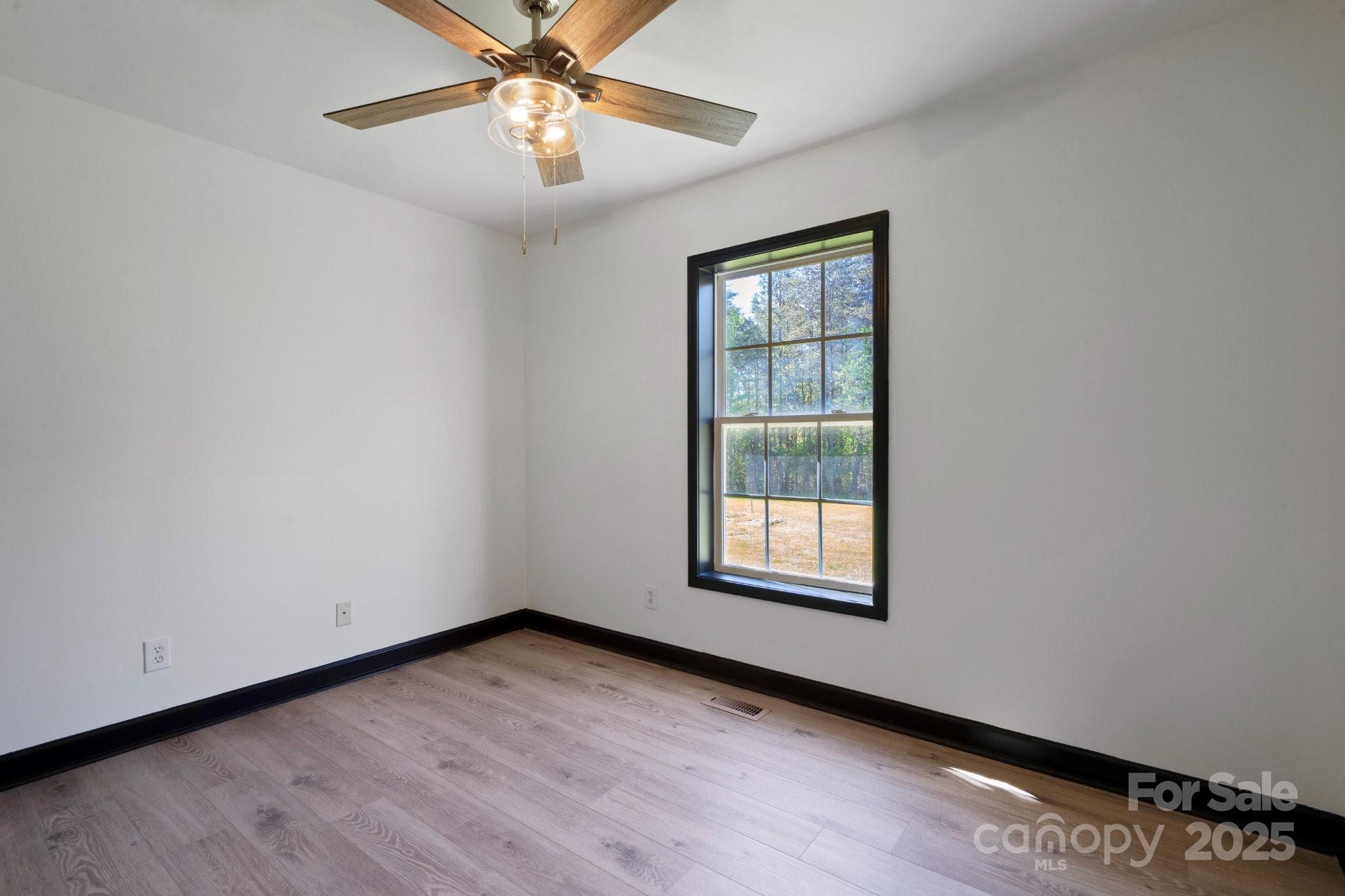 1600 Carson Road Pilot Mountain, NC 27041 - Photo 22 of 36 Gallery Image 22