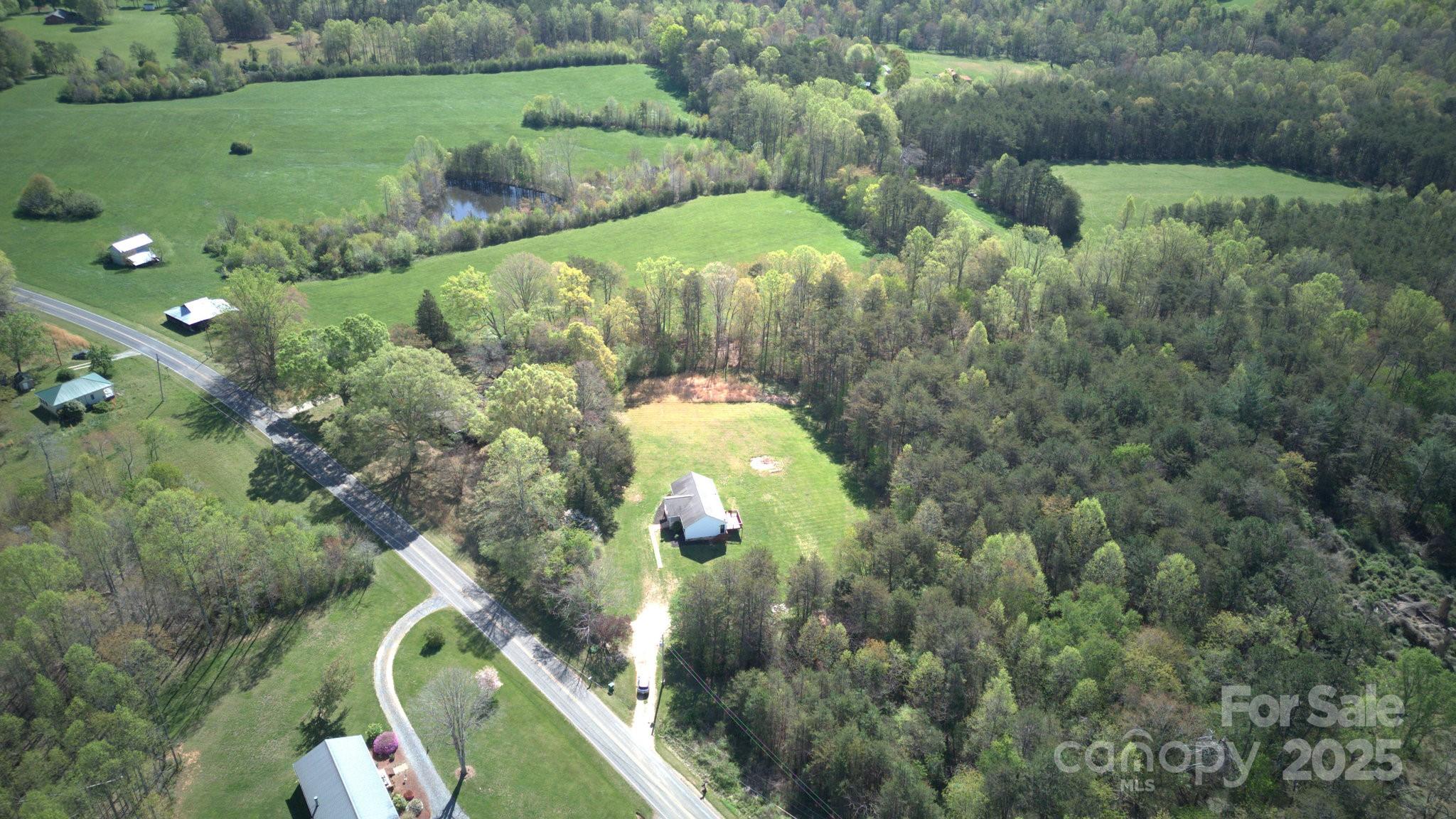 1600 Carson Road Pilot Mountain, NC 27041 - Photo 36 of 36 Gallery Image 36