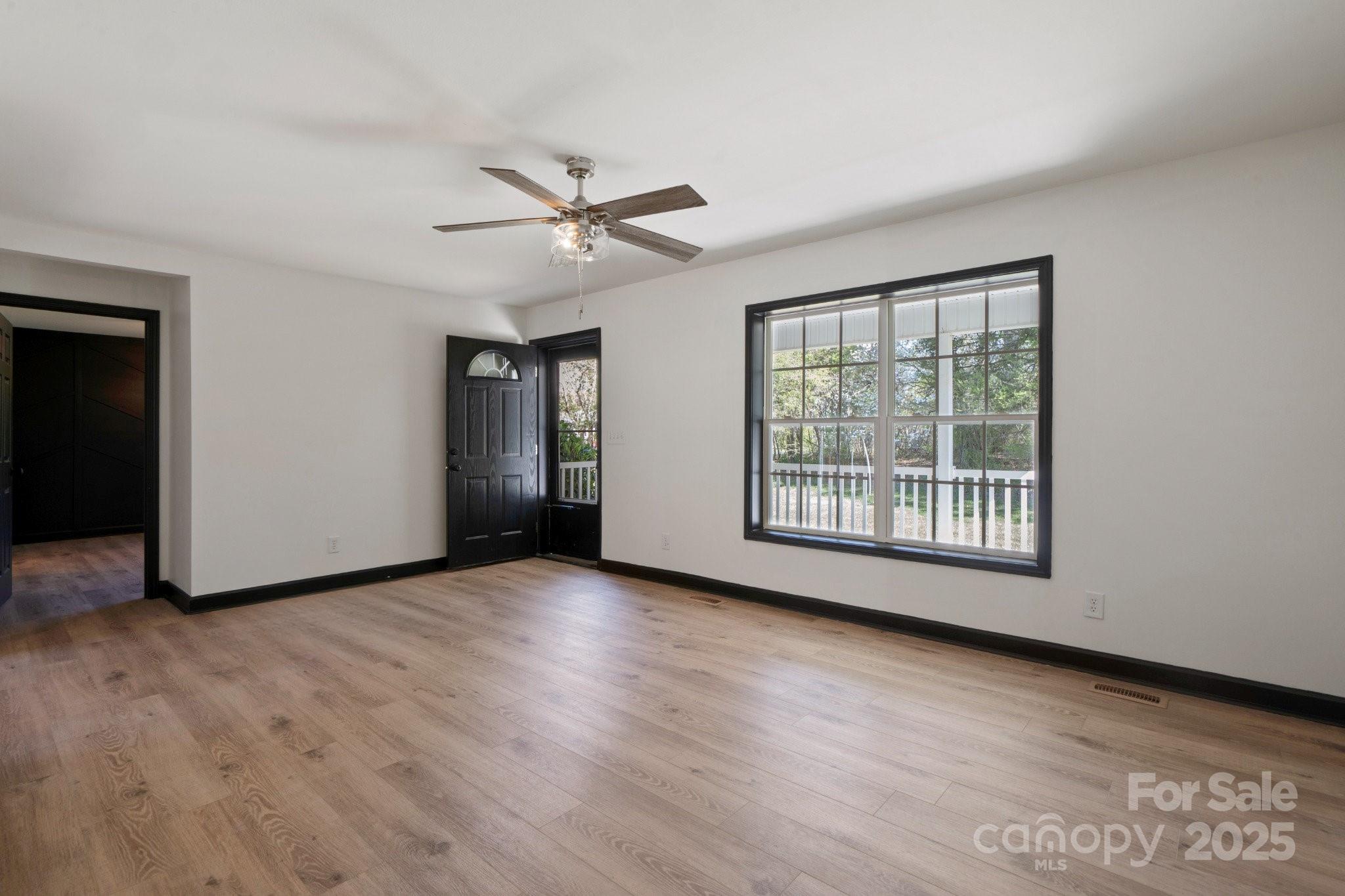 1600 Carson Road Pilot Mountain, NC 27041 - Photo 7 of 36 Gallery Image 7