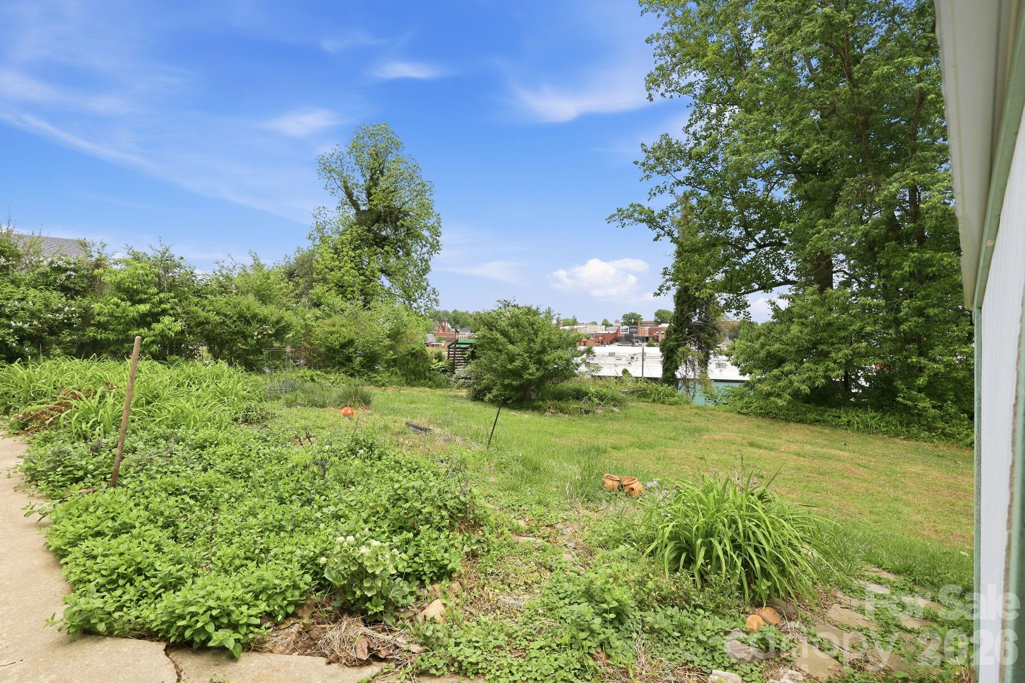 77 Pulliam Street Marion, NC 28752 - Photo 40 of 47