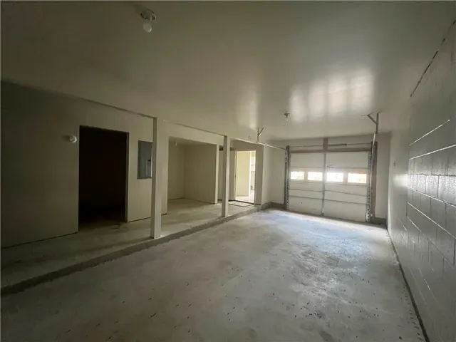 $1,081 | 809 3rd Street, Clairton, PA 15025