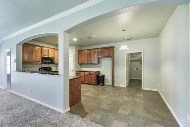 $2,300 | 6601 Pine Hills Lane, Denton, TX 76210