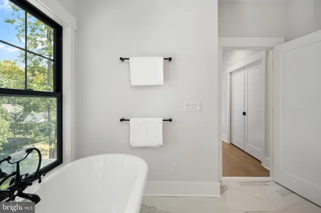 $2,625,000 | 8650 McHenry Street, Vienna, VA 22180