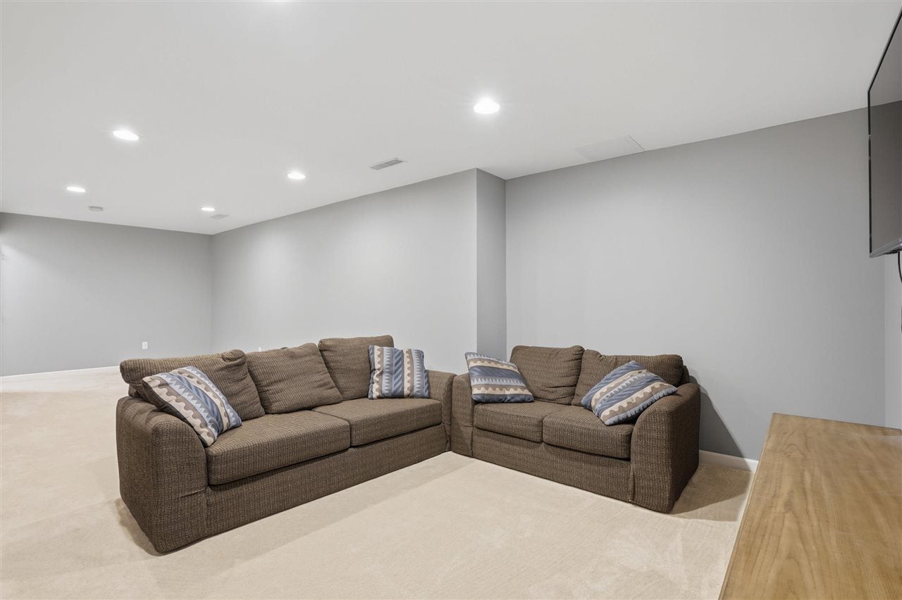 890 Prairie Ridge Road North Liberty, IA 52317 - Photo 29 of 59 Gallery Image 29