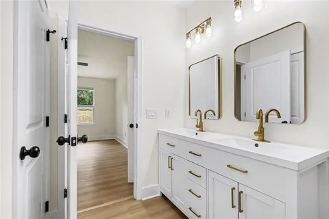$535,000 | 1600 Rogers Avenue Southwest, Atlanta, GA 30310