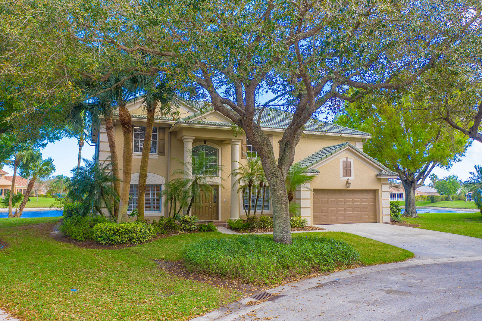 225 Skylark Point Jupiter, FL 33458 - Photo 2 of 40 DJI_0891