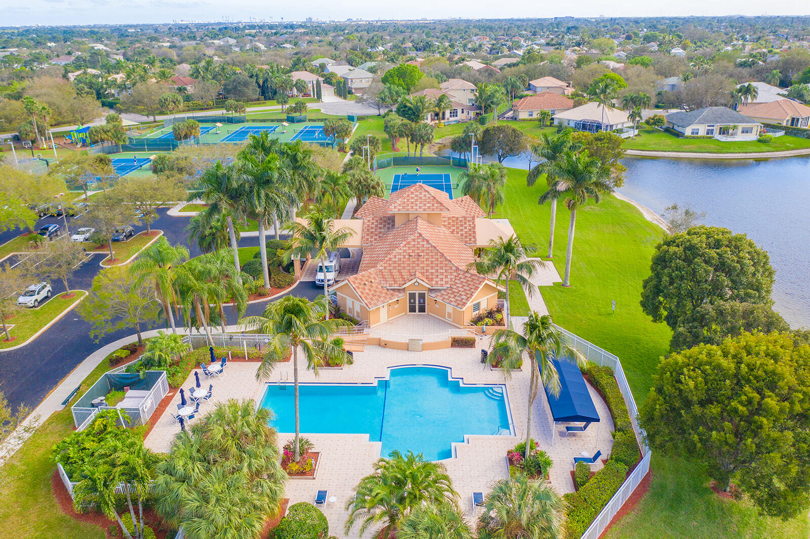 225 Skylark Point Jupiter, FL 33458 - Photo 33 of 40 DJI_0881
