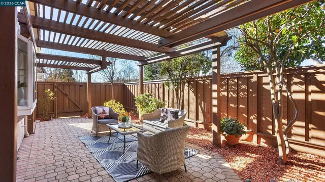 $1,198,000 | 200 Promenade Lane, Danville, CA 94506