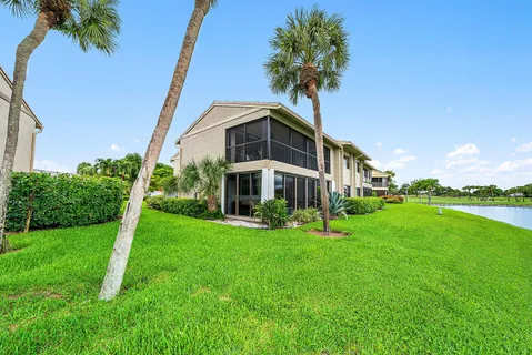 $279,900 | 23 Eastgate Drive, Unit C, Boynton Beach, FL 33436