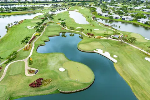 $279,900 | 23 Eastgate Drive, Unit C, Boynton Beach, FL 33436