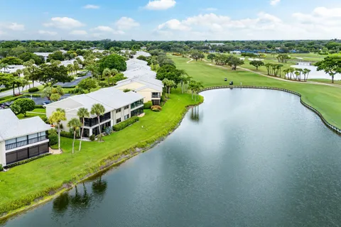 $279,900 | 23 Eastgate Drive, Unit C, Boynton Beach, FL 33436