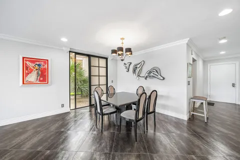 $279,900 | 23 Eastgate Drive, Unit C, Boynton Beach, FL 33436