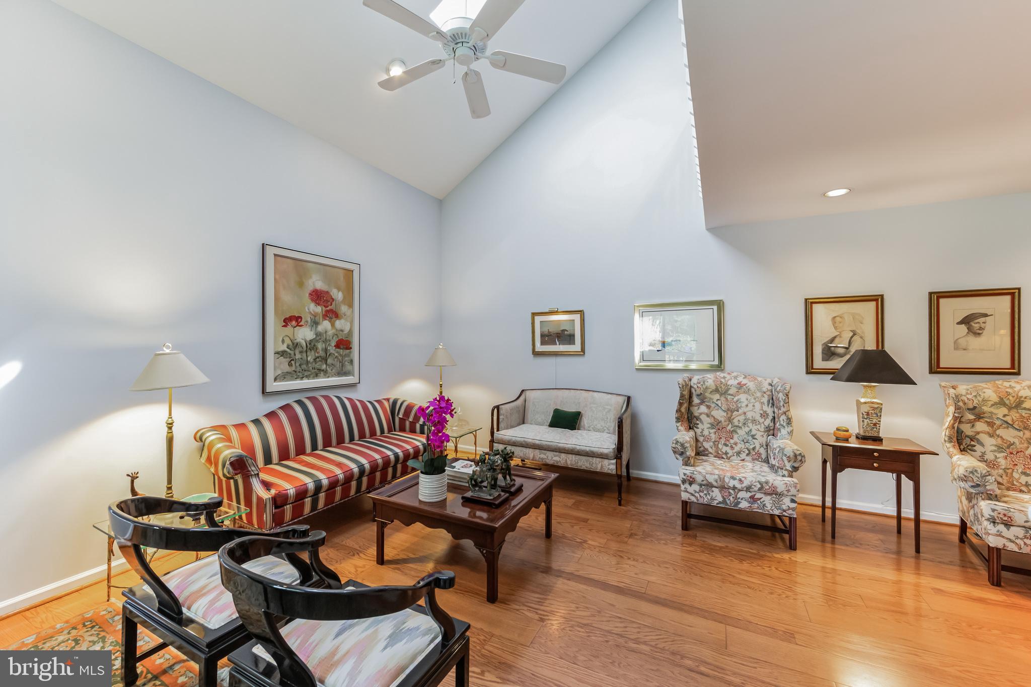 34 Mallard Mill Run Wallingford, PA 19086 - Photo 11 of 31 a living room with furniture and a wooden floor