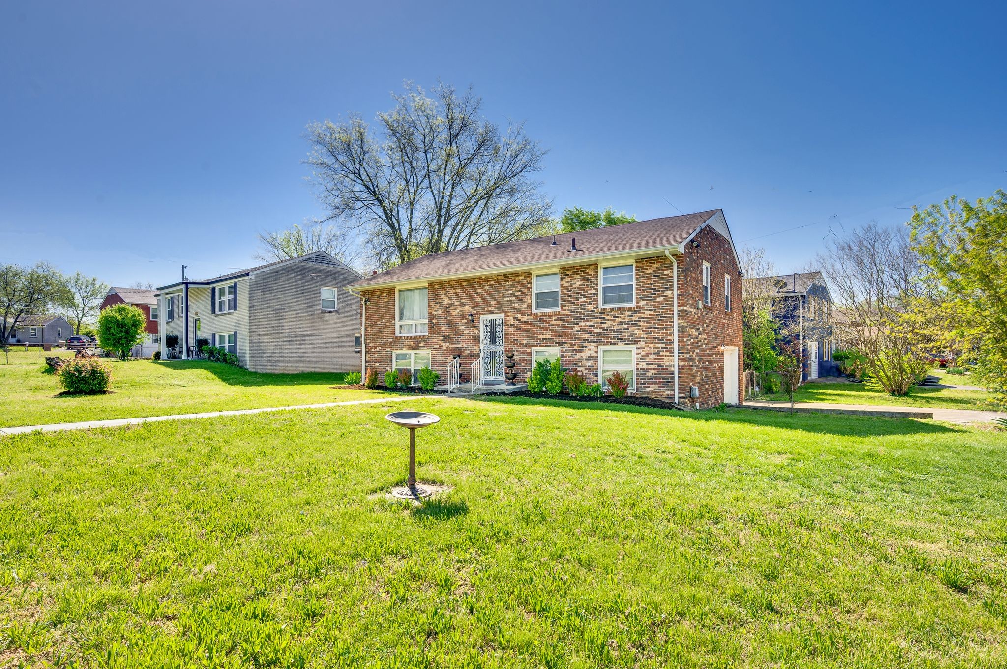 3261 Hinkle Drive Nashville, TN 37218 - Photo 2 of 39