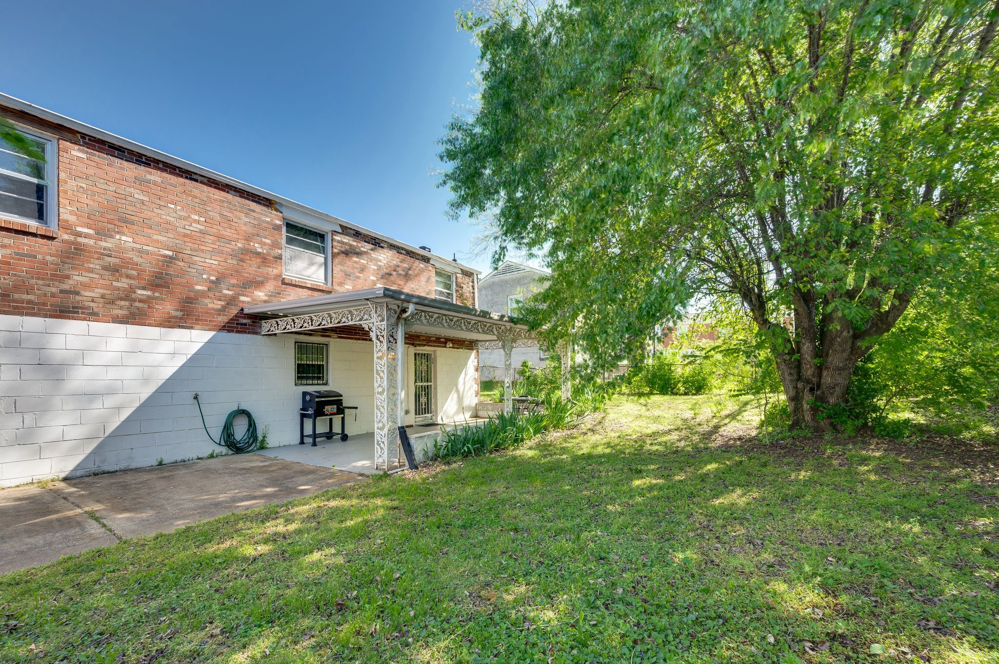 3261 Hinkle Drive Nashville, TN 37218 - Photo 36 of 39