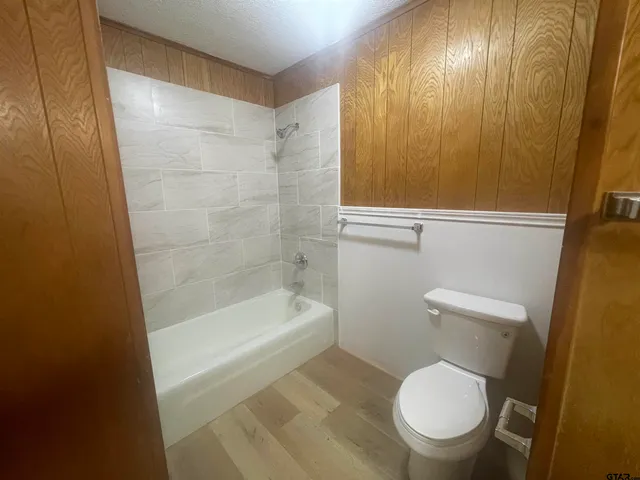 a close up of a bathtub