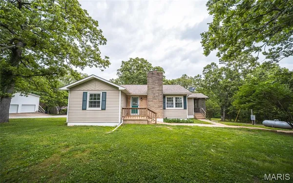 $250,000 | 12559 State Rte F, Rolla, MO 65401